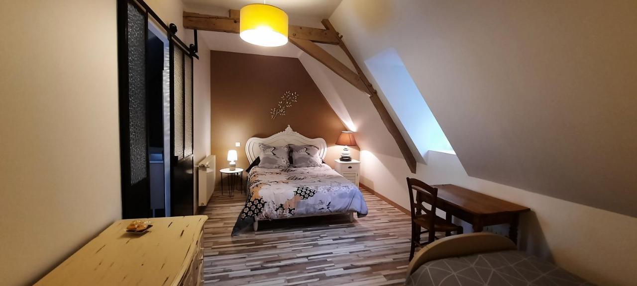 Bed and Breakfast La Ferme Aux Fleurs Ossun Экстерьер фото